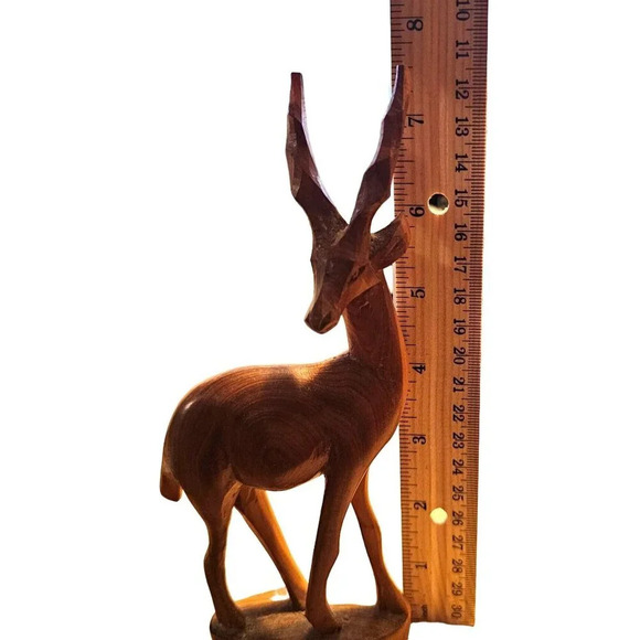 Vtg Hand Carved 7.5” Wood Antelope Deer Gazelle Statue/Figurine Made in Kenya Ta - Picture 10 of 11